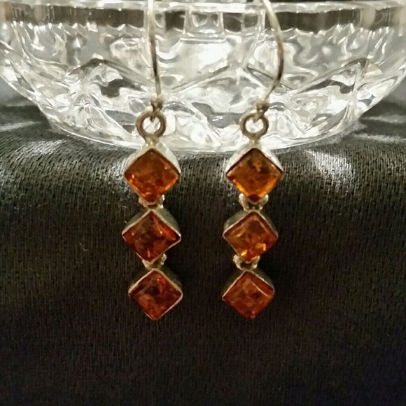 925 Silver Amber Trio Hook Earrings - Picture 2 of 6